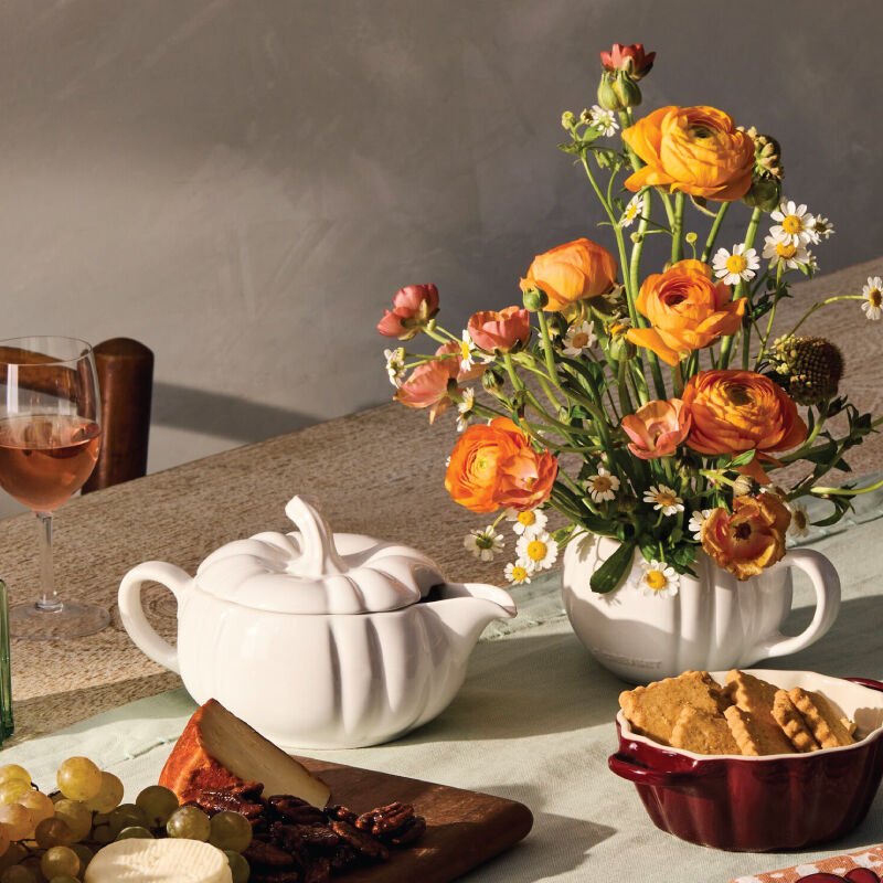 Pumpkin Gravy Boat with Lid