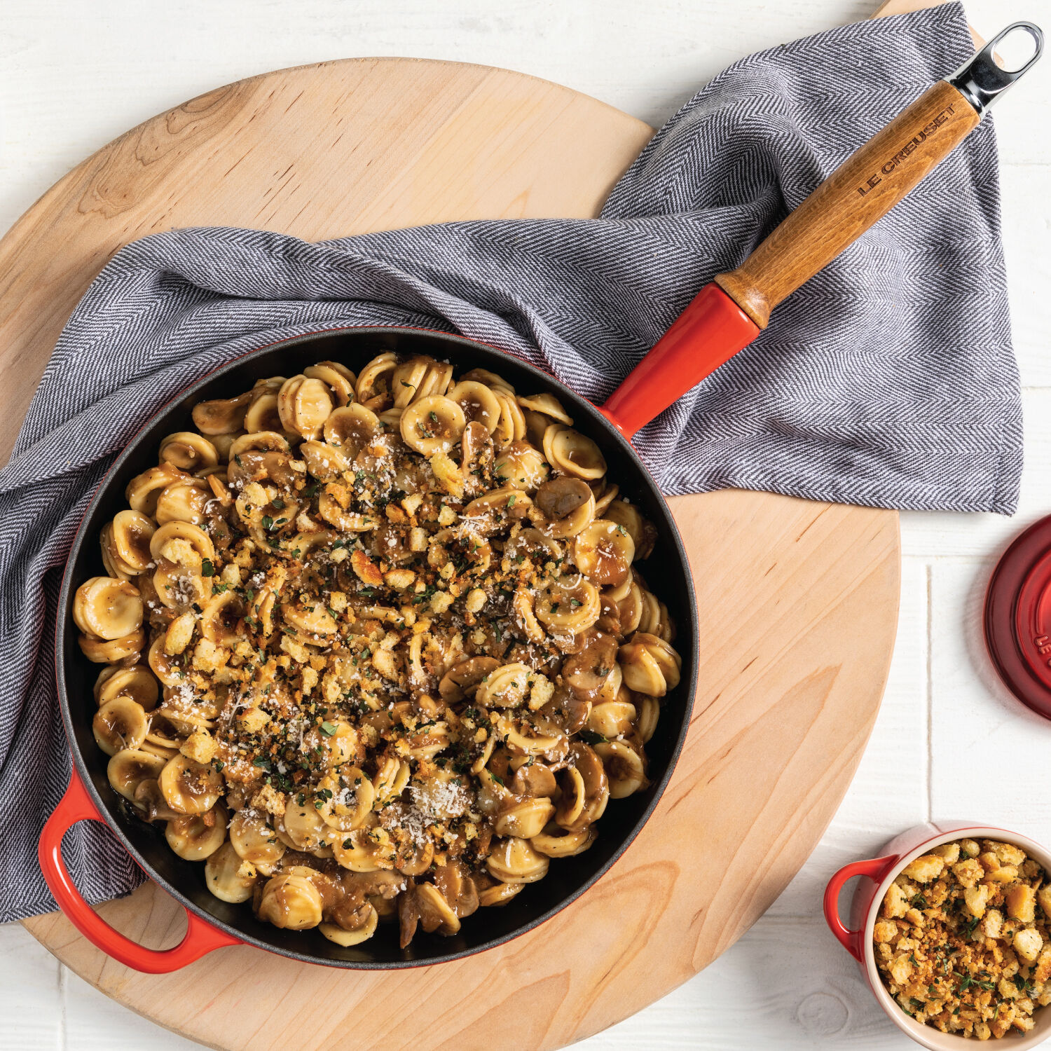 Alpine Wood Handle Fry Pan - Image 5