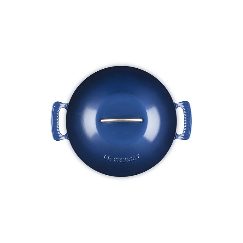 Modern Heritage Round Dutch Oven - Image 4