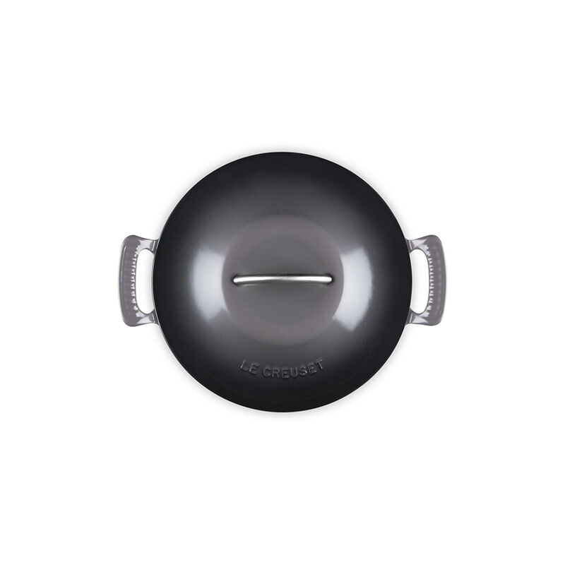 Modern Heritage Round Dutch Oven - Image 4