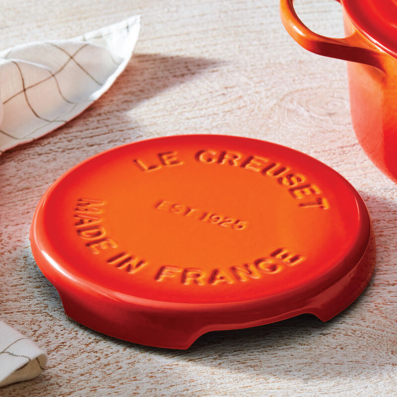 Enameled Cast Iron Signature Trivet
