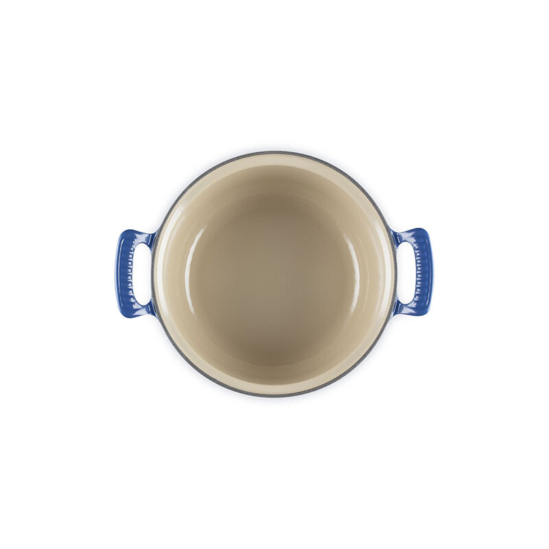 Modern Heritage Round Dutch Oven - Image 5