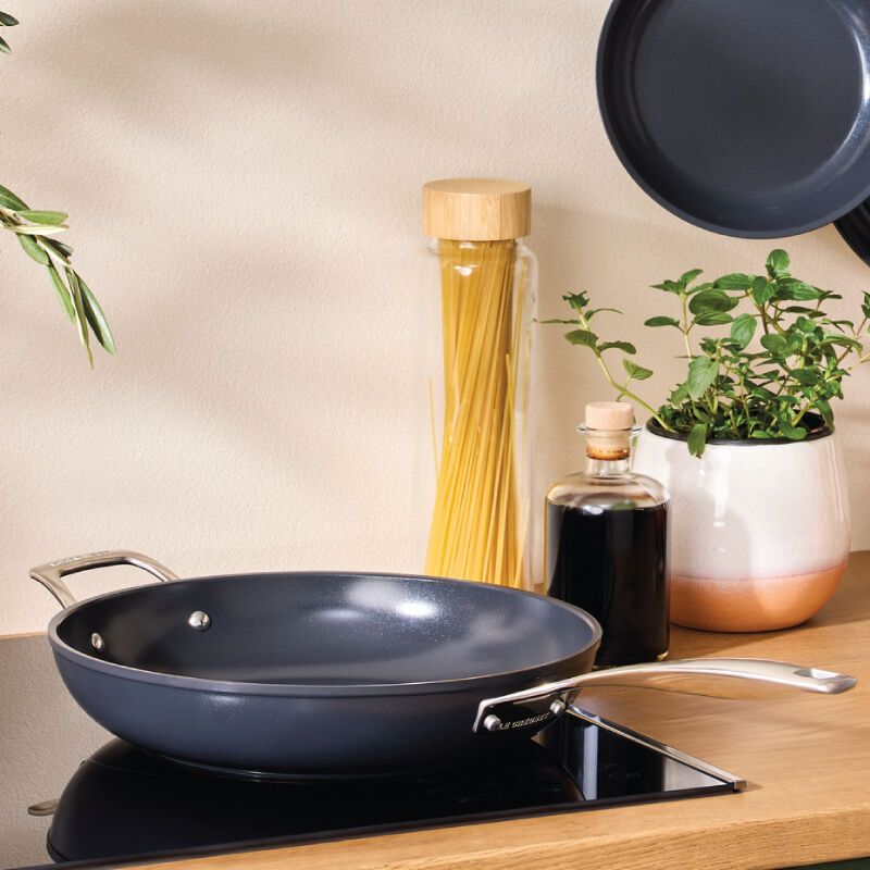 Essential Non-stick Ceramic Deep Fry Pan - Image 2