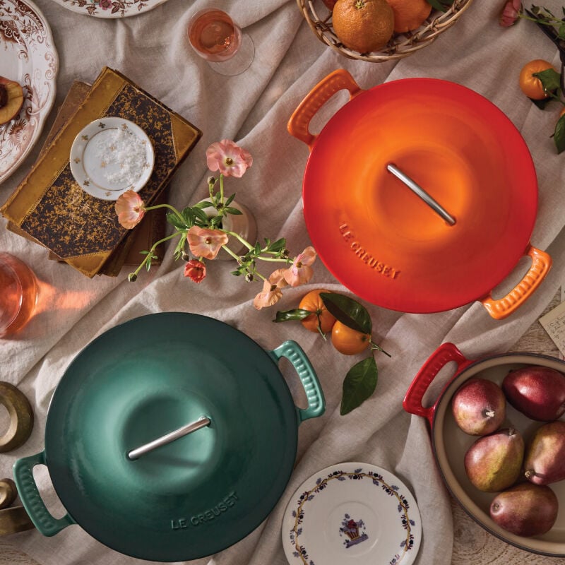 Modern Heritage Round Dutch Oven - Image 2