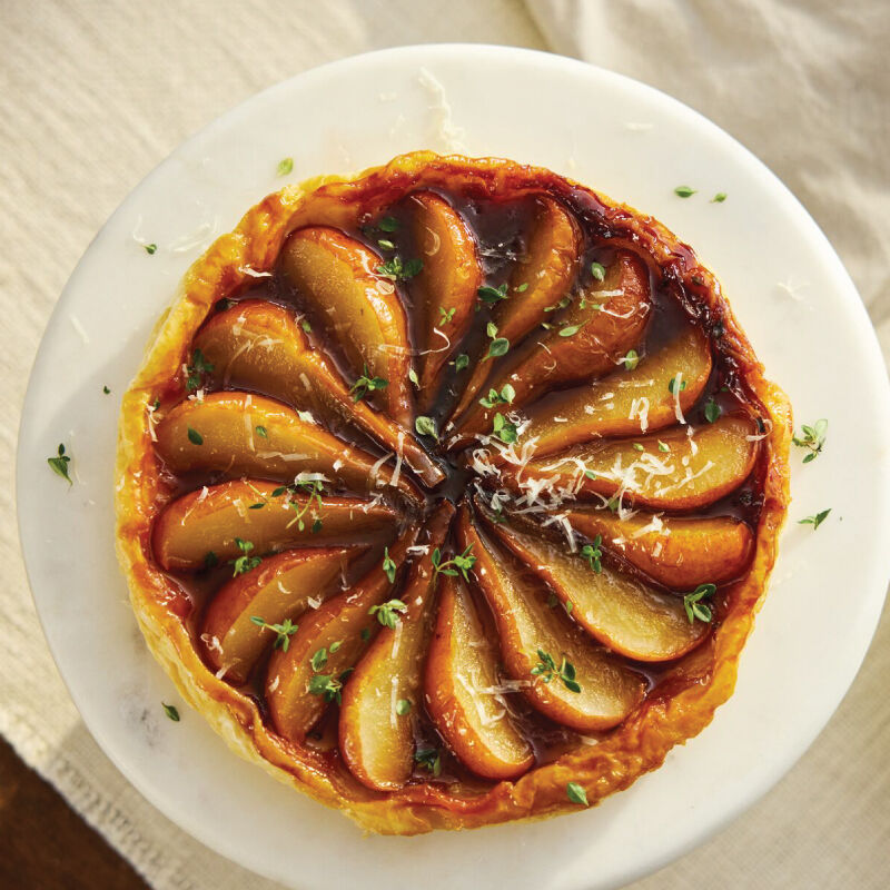 Traditional Round Tarte Tatin Dish - Image 3