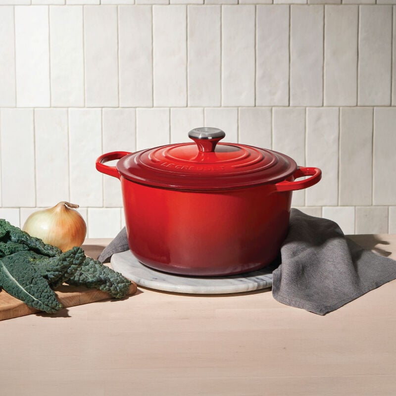 Signature Round Deep Oven