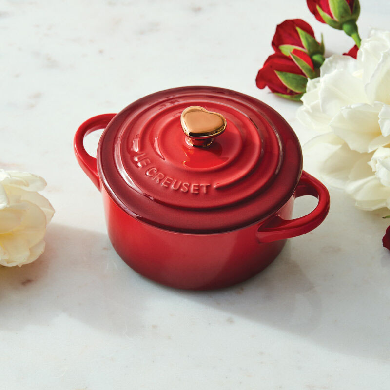 Mini Cocotte with Gold Heart Knob - Image 2