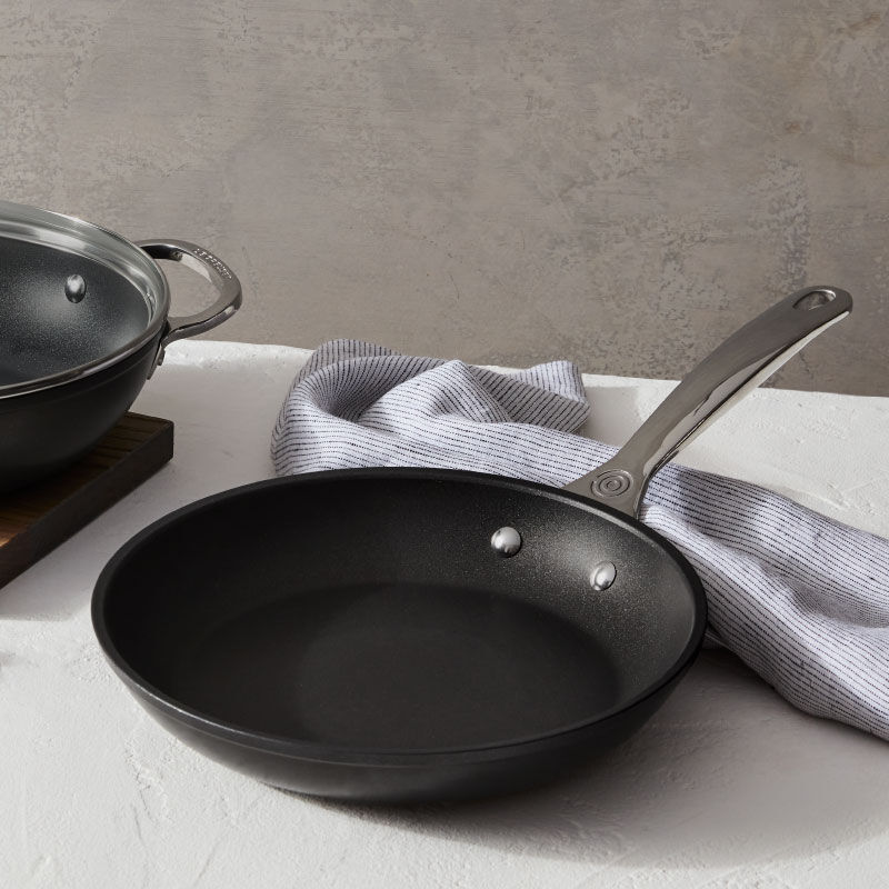 Toughened Non-stick PRO 3-Piece Cookware Set - Image 5
